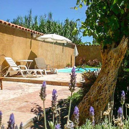 Hostal Tierra De Vinos Cafayate Ngoại thất bức ảnh